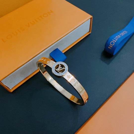 LV Bracelet 11lyh742 (6)