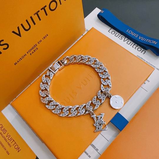 LV Bracelet 11lyh744 (2)
