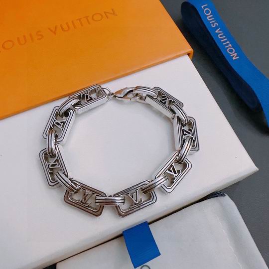 LV Bracelet 11lyh752 (1)
