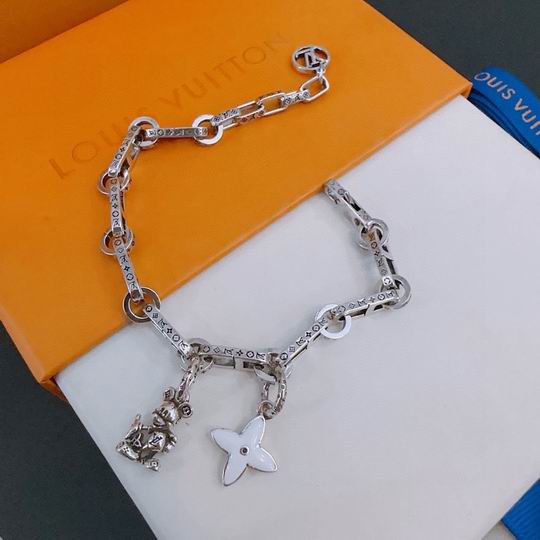 LV Bracelet 11lyh766 (1)