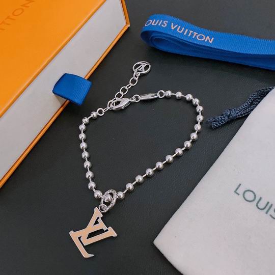 LV Bracelet 11lyh768 (5)