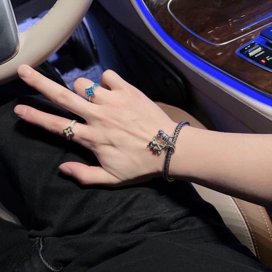 LV Bracelet 11lyh769 (4)