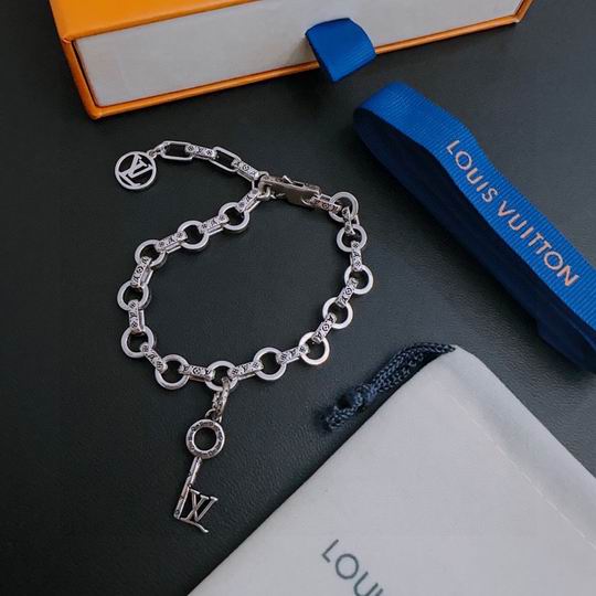 LV Bracelet 11lyh775 (1)