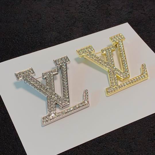 LV Brooch 11lyh09 (1)