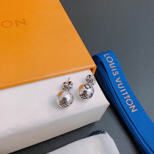 LV Earring 11ly70 (1)