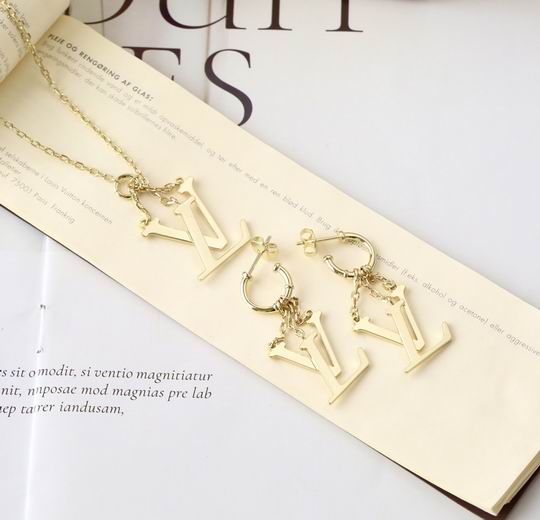 LV Suits 11lyh107 (3)