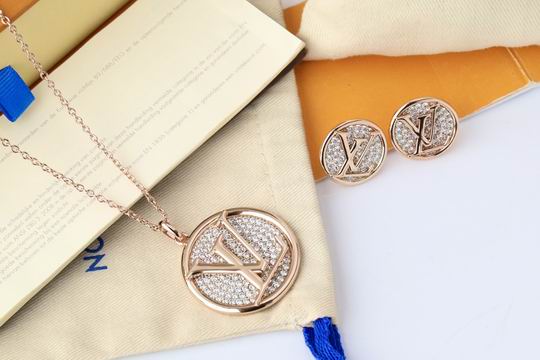 LV Suits 11lyh110 (3)