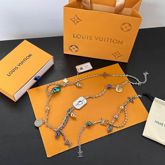 LV Suits 11lyh99 (8)