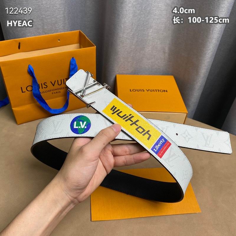 LV belt 40mmX100-125cm 8L (1999)