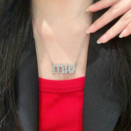MiuMiu Necklace 11lyh24 (5)