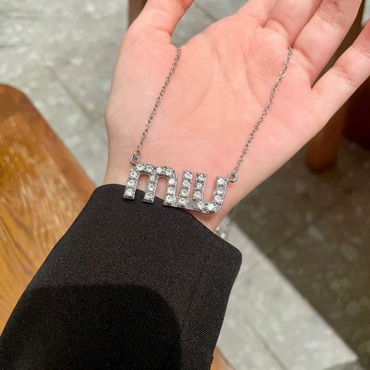 MiuMiu Necklace 11lyh24 (6)