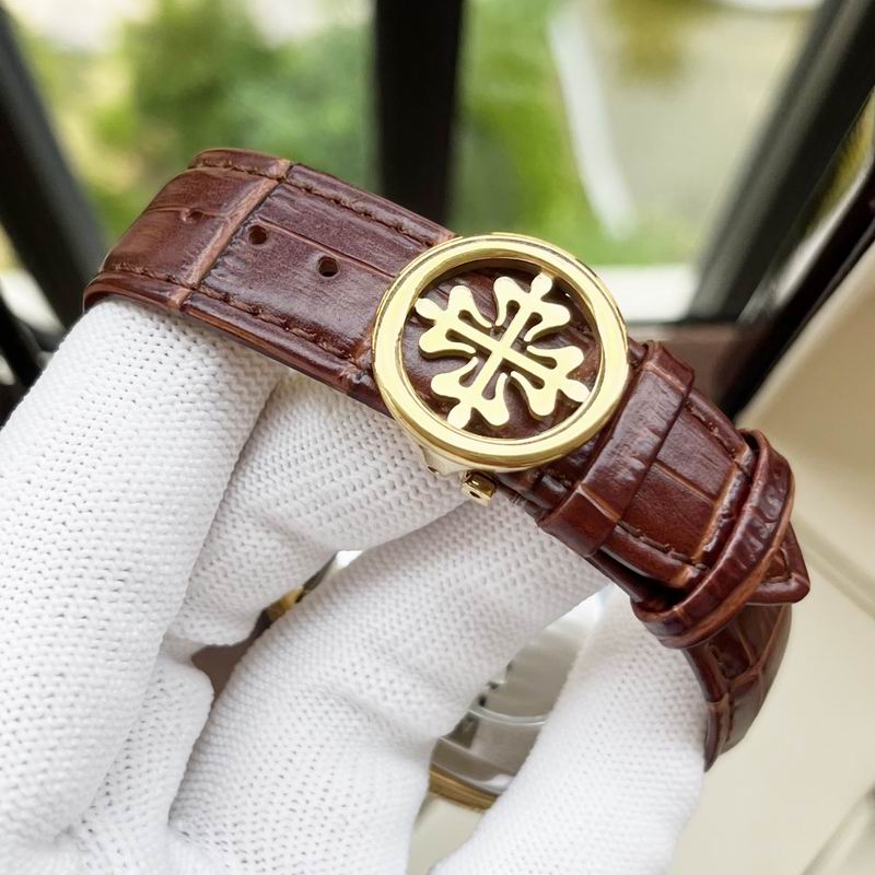 Patek Philippe 42mm 107 (1)