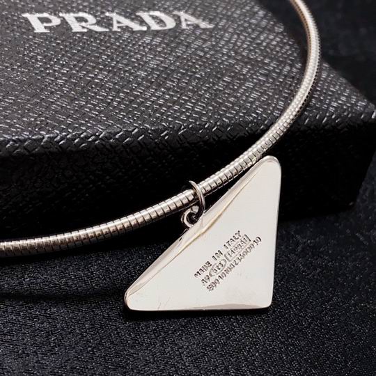 Prada necklace 11lyh38 (5)