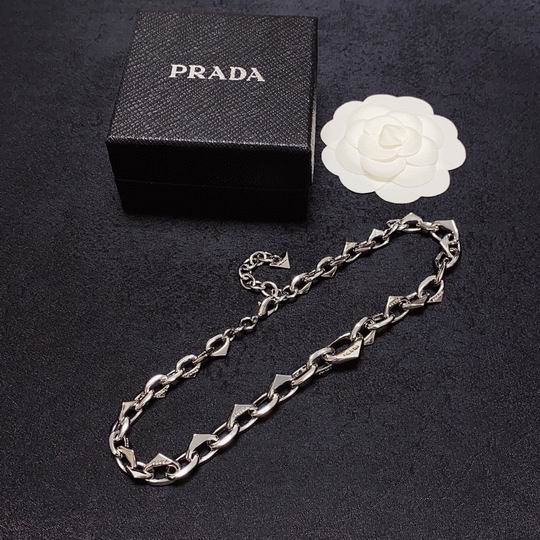 Prada necklace 11lyh40 (2)