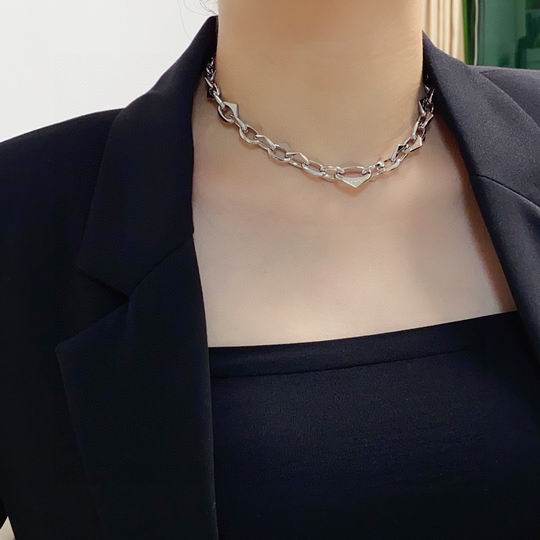 Prada necklace 11lyh40 (7)