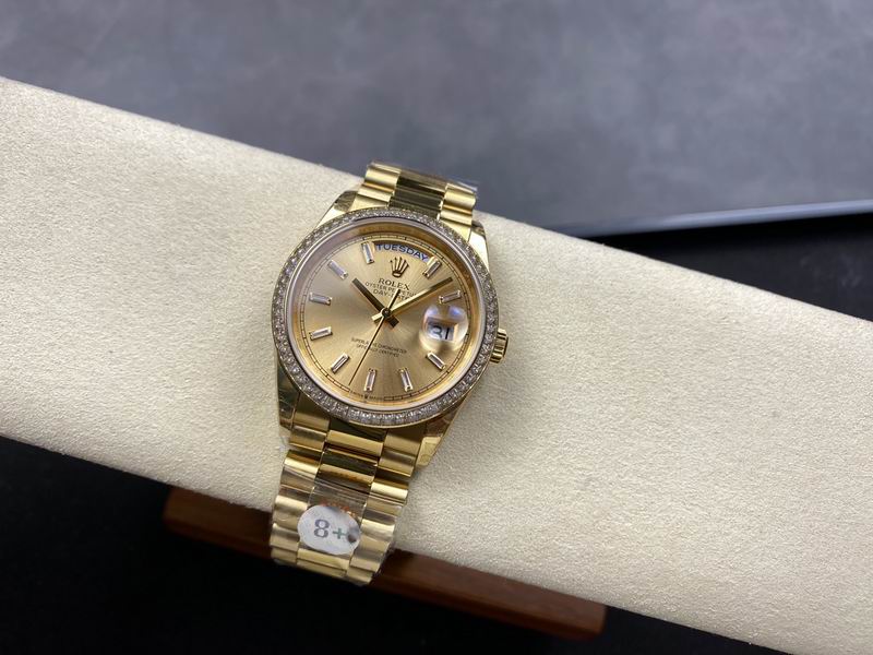 Rolex 36mm 02-Day Date (147)
