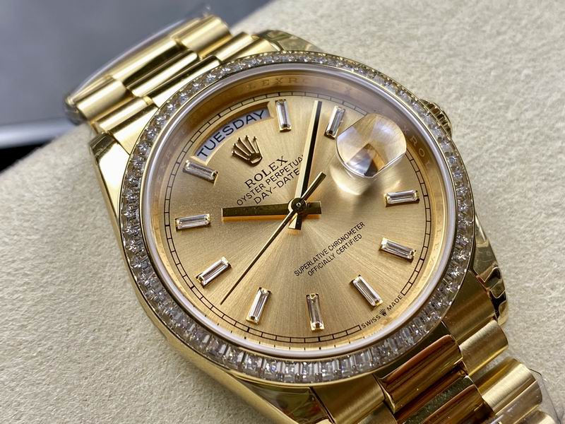 Rolex 36mm 02-Day Date (149)