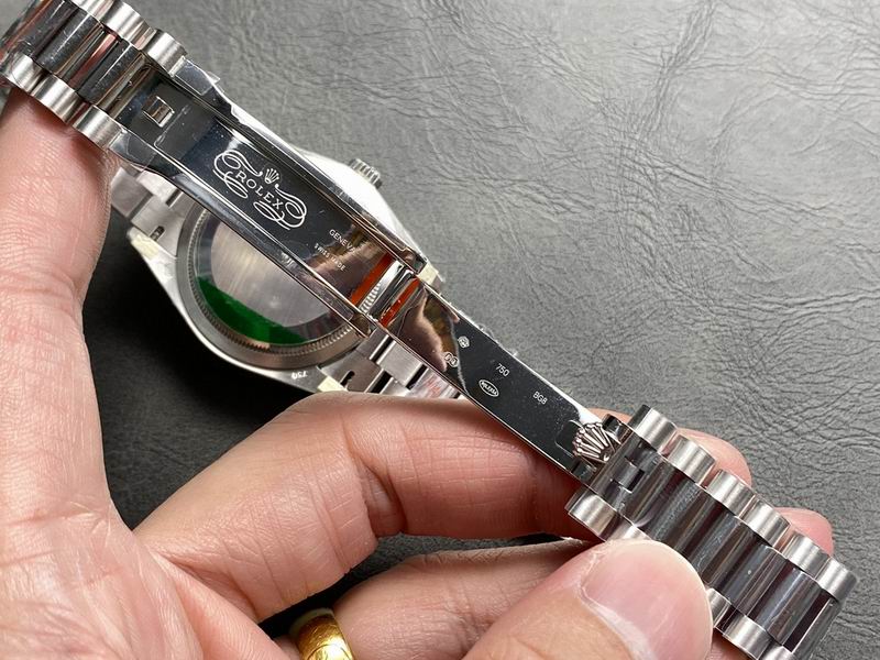 Rolex 36mm 02-Day Date (177)