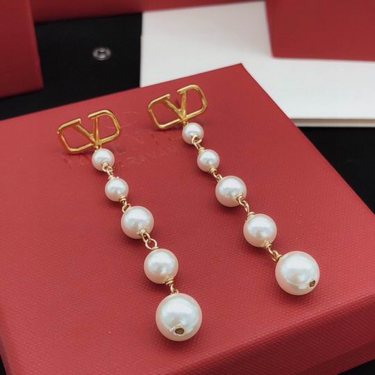 Valentino earring 11lyh19 (1)