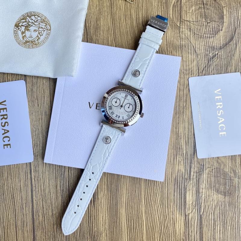 Versace 40mm 18 (30)