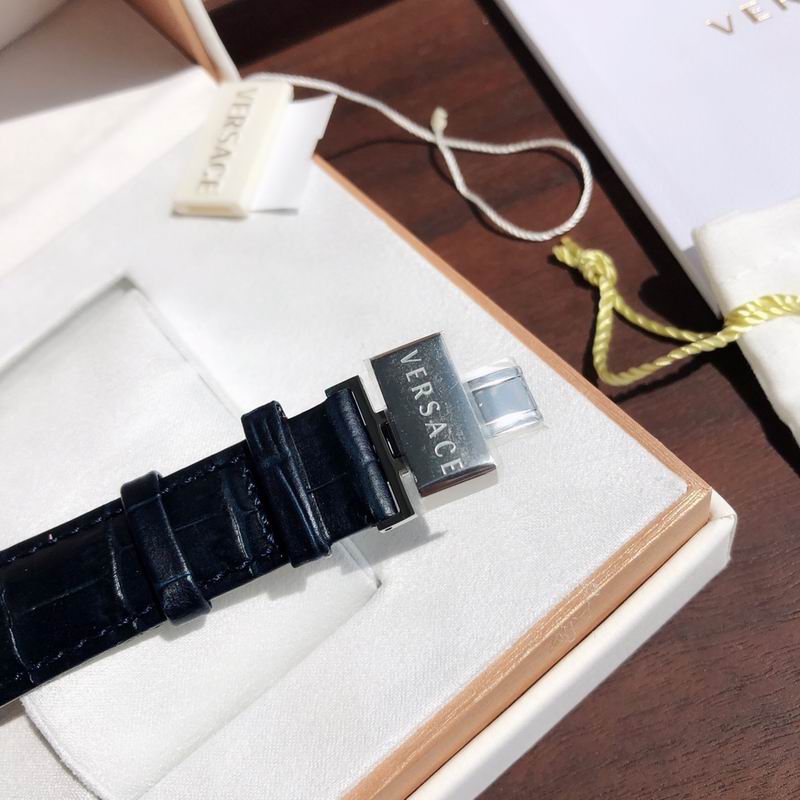 Versace 42mm 34 (1)