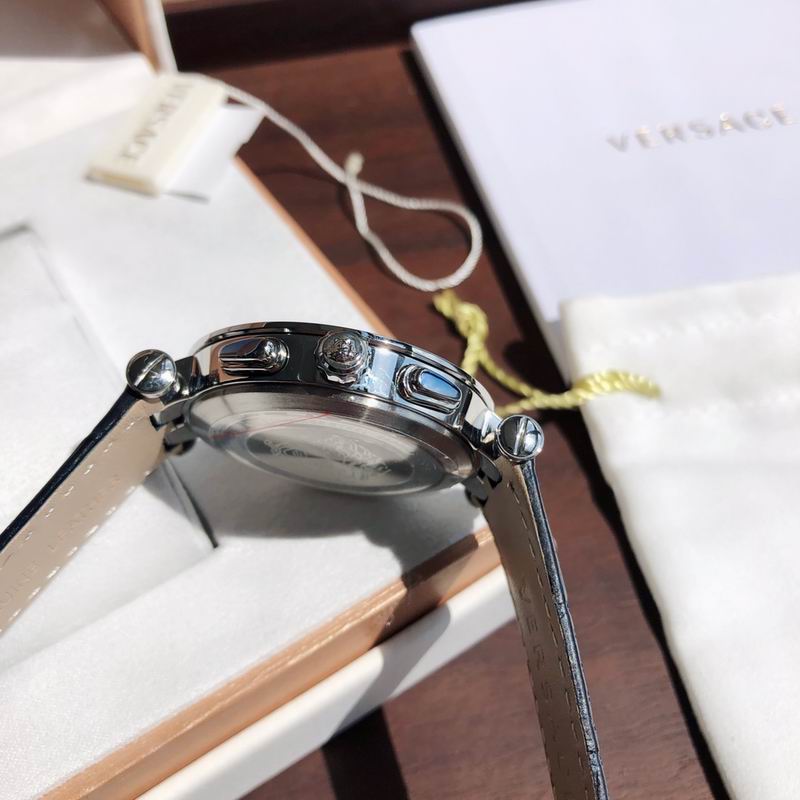 Versace 42mm 34 (3)