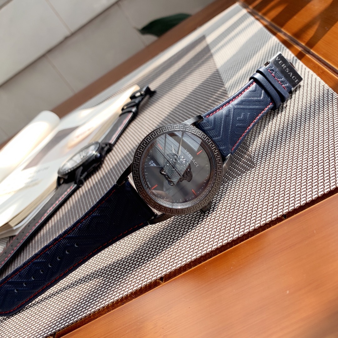 Versace 43mm 14 (12)