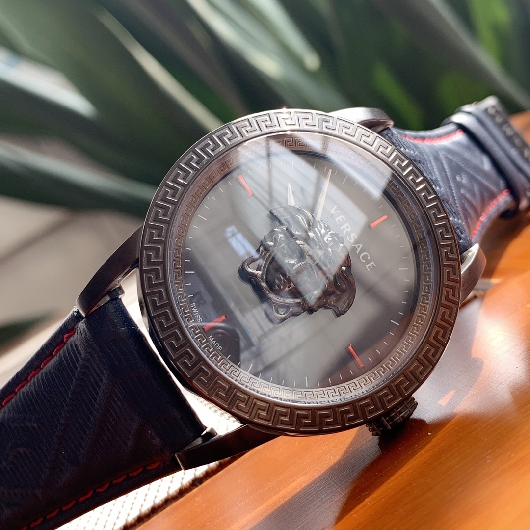 Versace 43mm 14 (13)