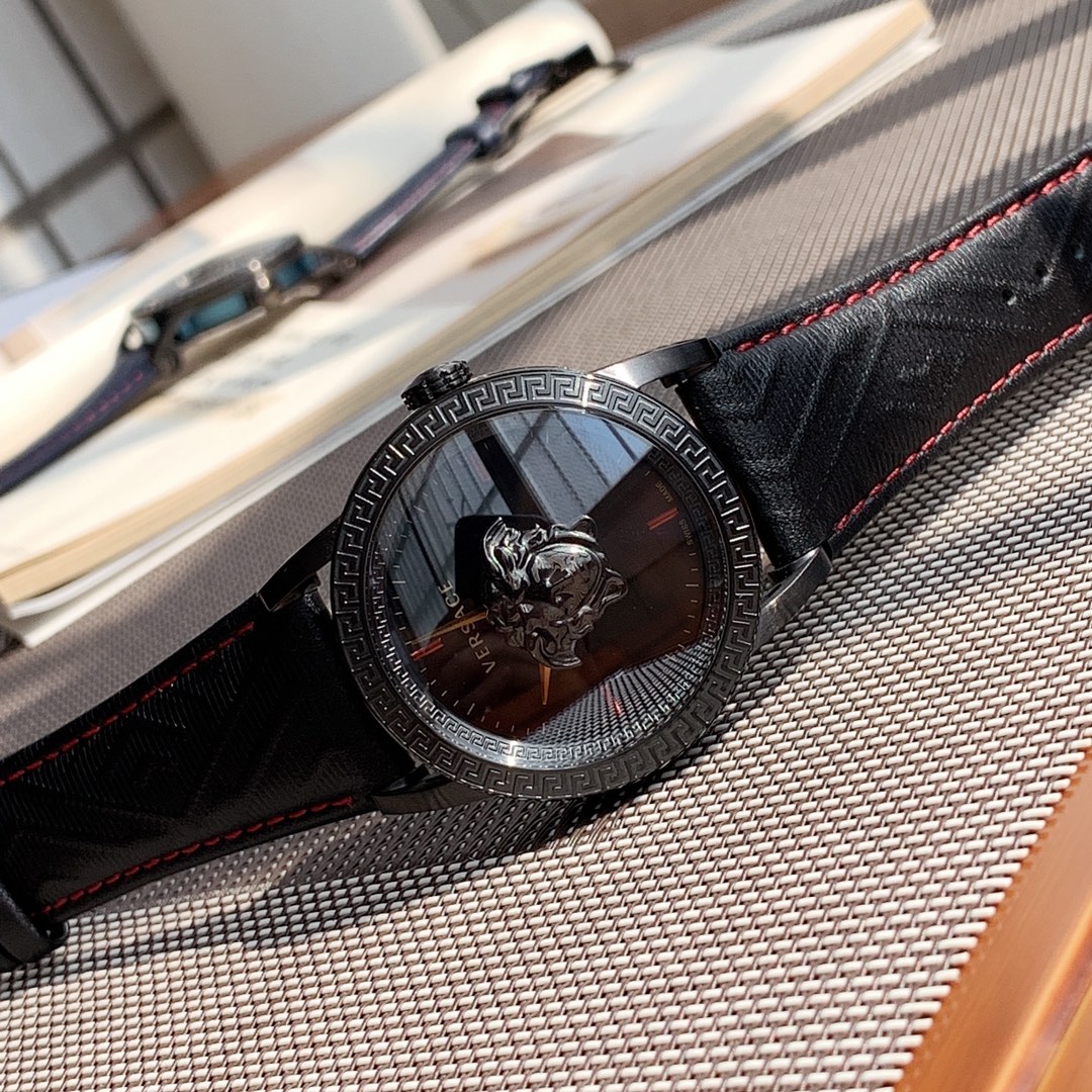 Versace 43mm 14 (5)