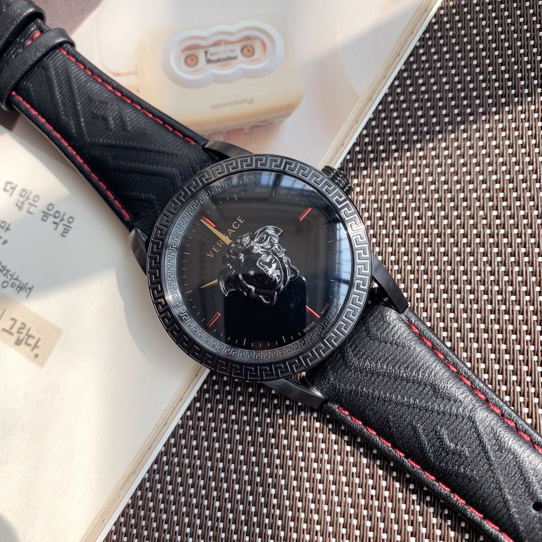 Versace 43mm 14 (8)