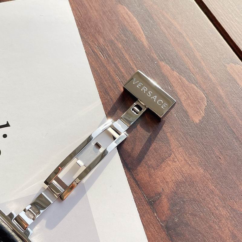 Versace 43mm 26 (10)