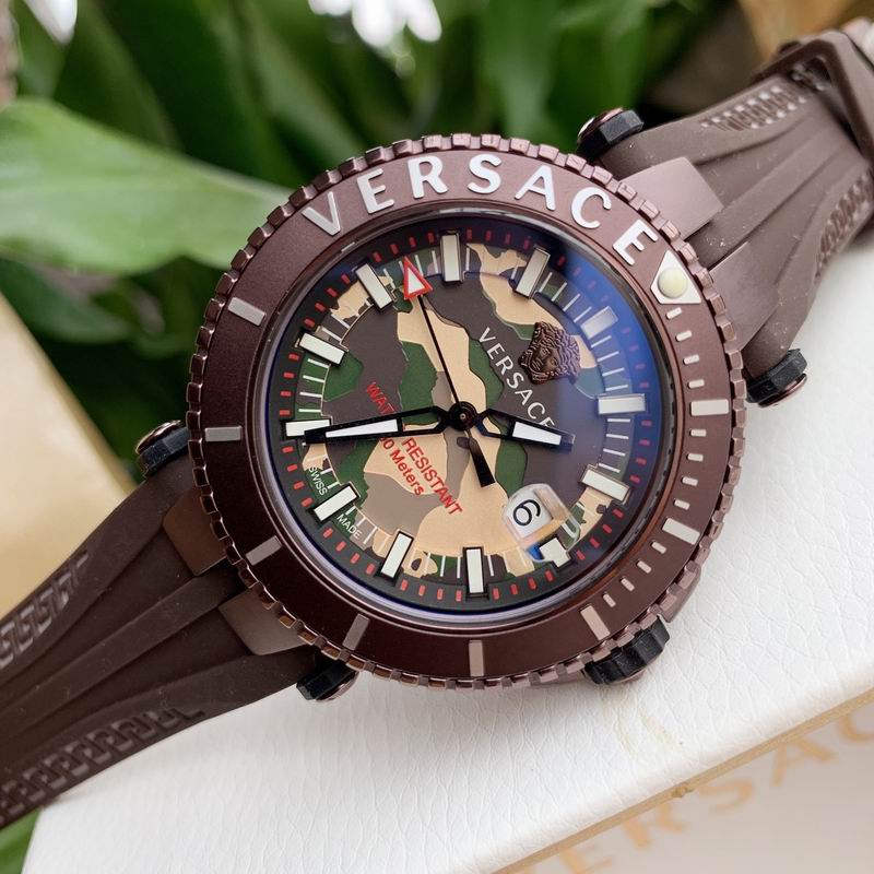 Versace 46mm 19 (2)