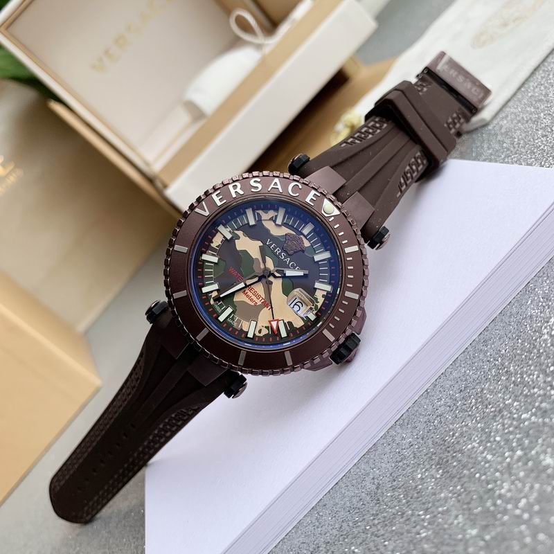 Versace 46mm 19 (8)