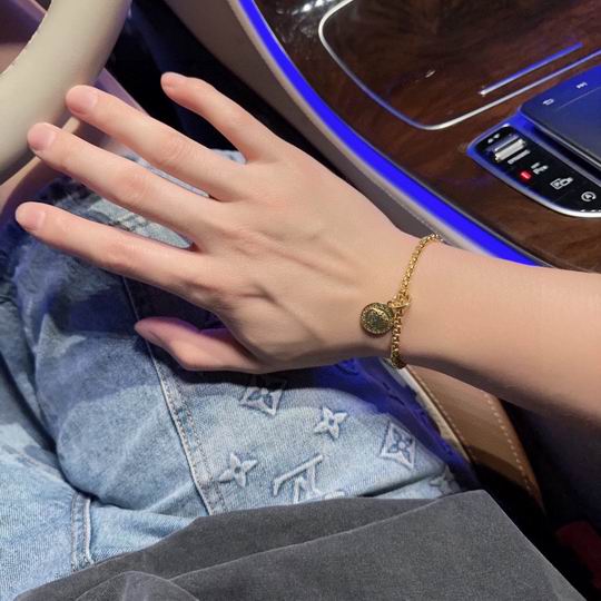 Versace bracelet 11lyh112 (3)