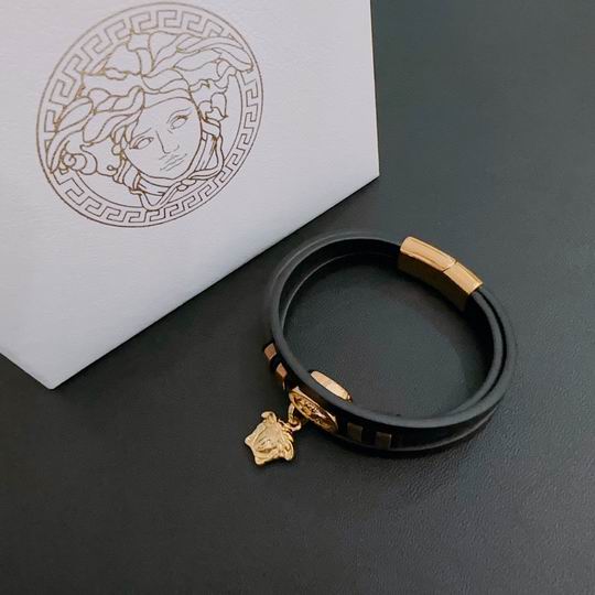 Versace bracelet 11lyh134 (1)