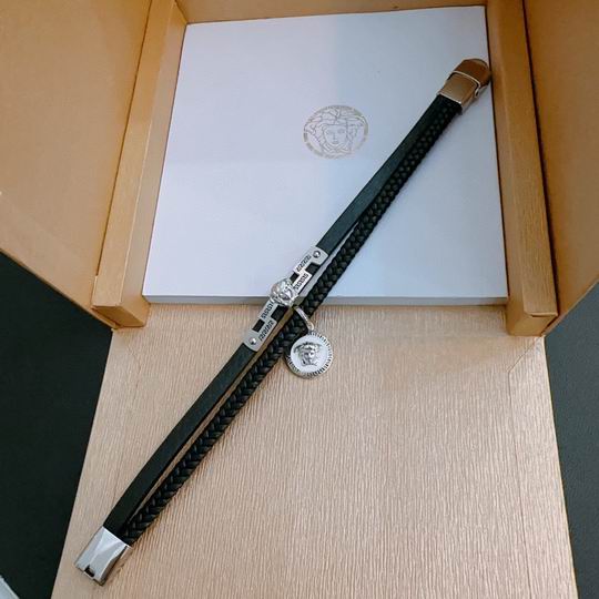 Versace bracelet 11lyh136 (3)