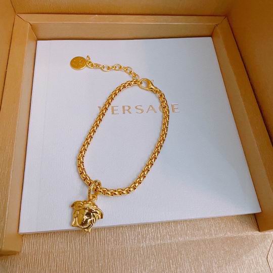 Versace bracelet 11lyh177 (3)