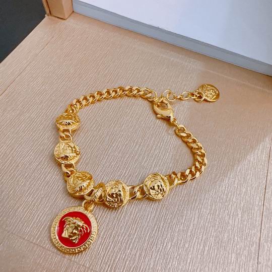 Versace bracelet 11lyh185 (1)
