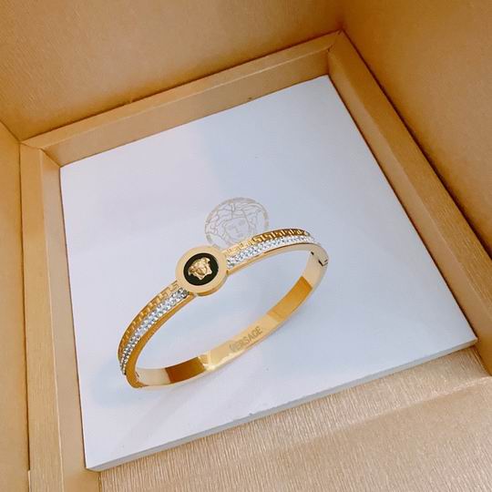Versace bracelet 11lyh199 (6)