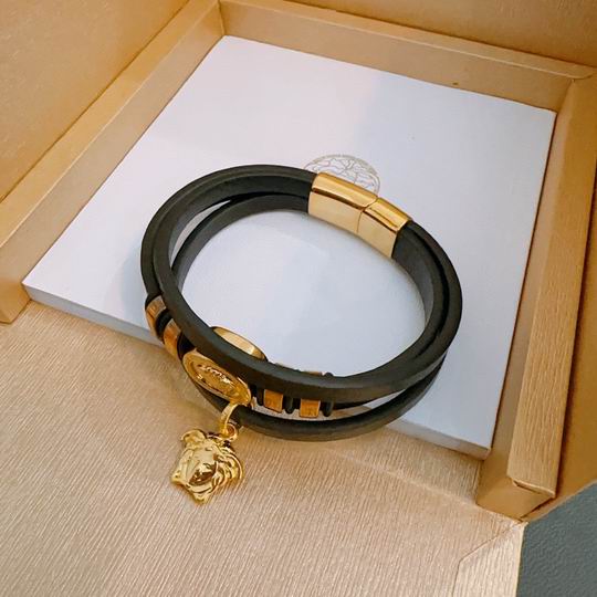 Versace bracelet 11lyh224 (1)