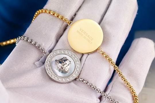 Versace bracelet 11lyh236 (3)