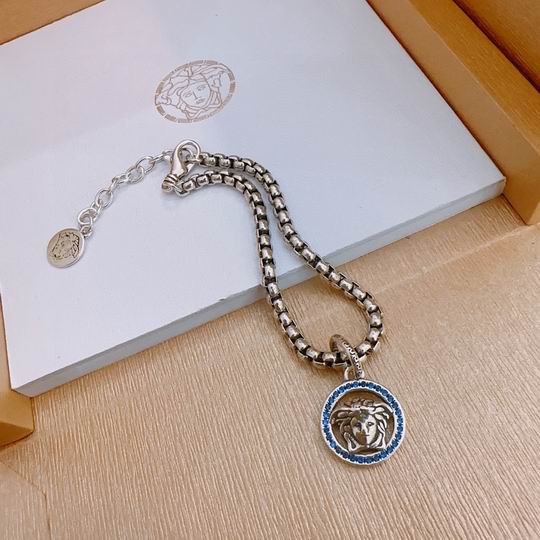 Versace bracelet 11lyh244 (2)