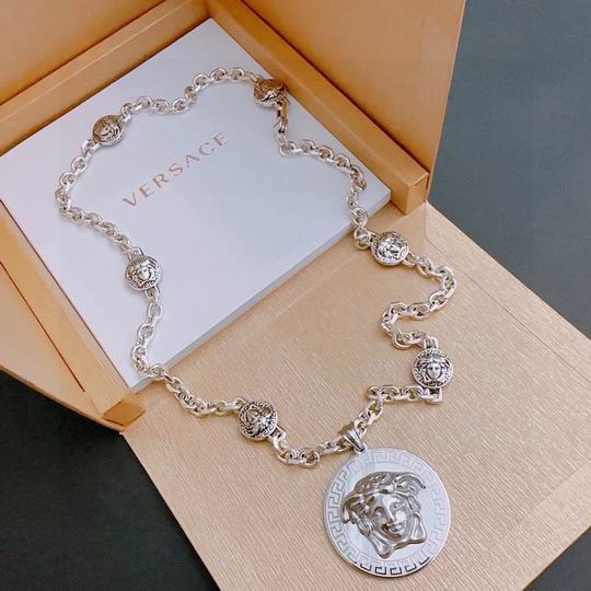 Versace necklace 11lyh137 (2)