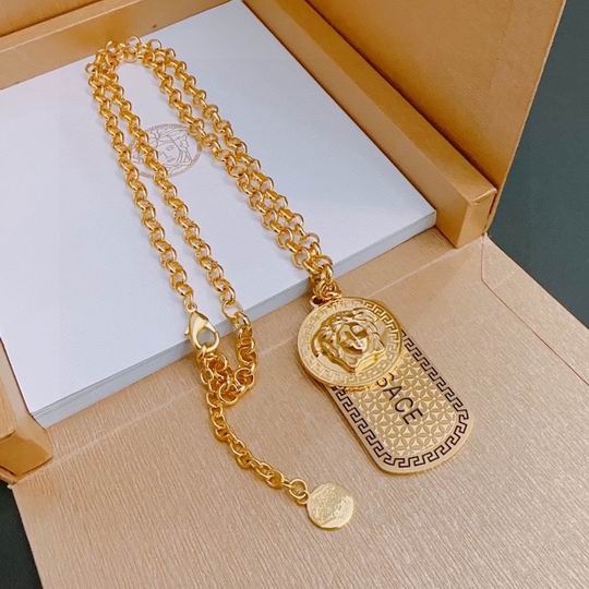 Versace necklace 11lyh138 (1)