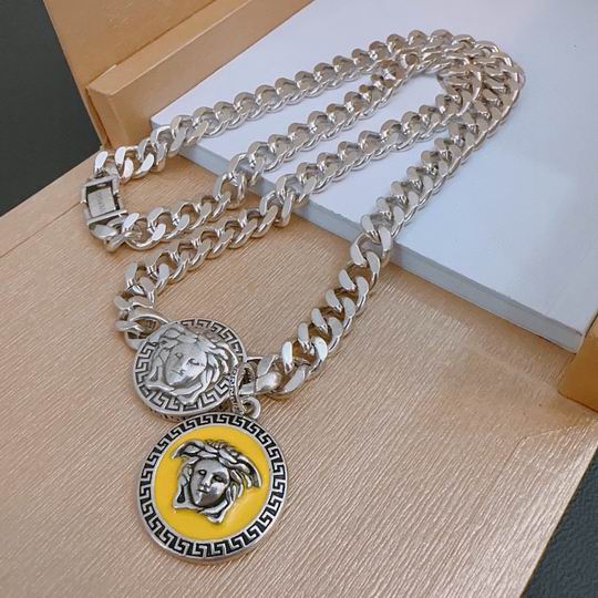 Versace necklace 11lyh40 (3)