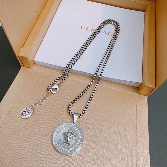 Versace necklace 11lyh51 (2)