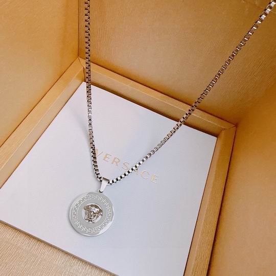 Versace necklace 11lyh51 (3)