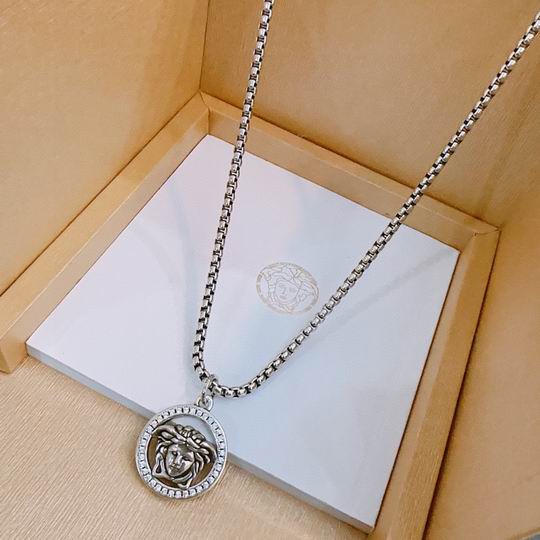 Versace necklace 11lyh65 (2)