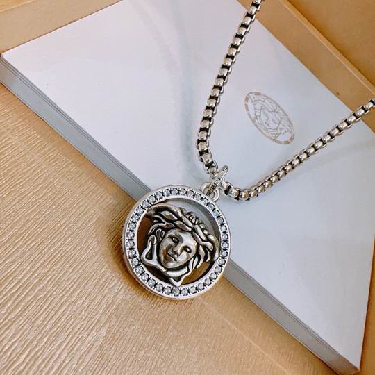 Versace necklace 11lyh65 (7)
