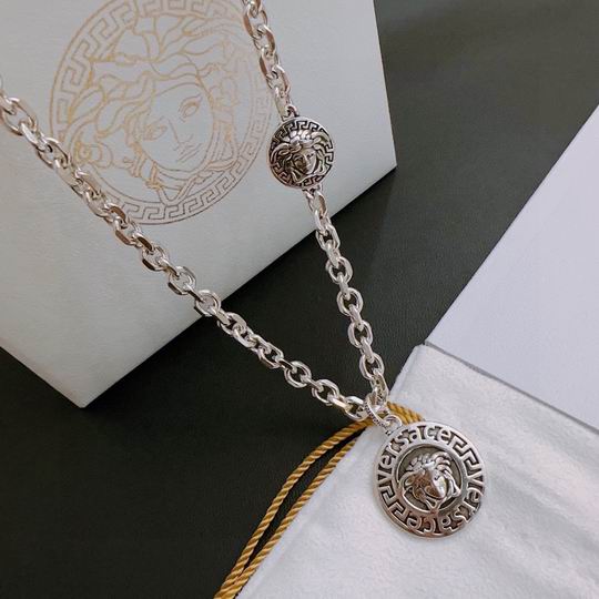 Versace necklace 11lyh72 (2)
